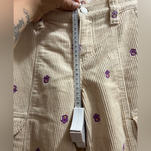 Pacsun Off White Embroidered Corduroy Low Rise Puddle Pants XS - Picture 12 of 13